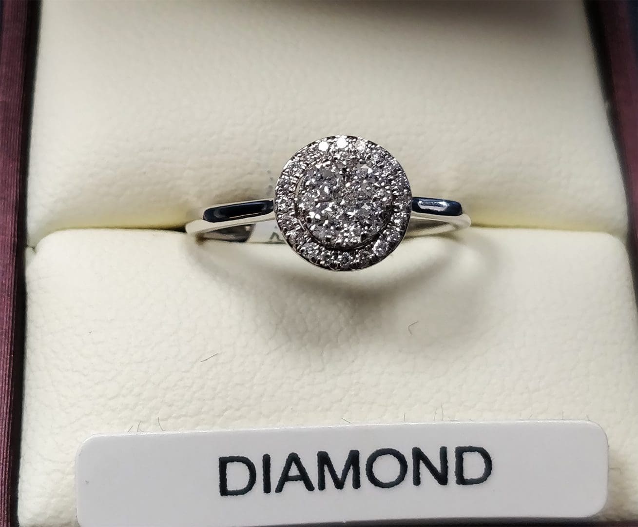Enter to win a gorgeous 18ct Diamond White gold ring
